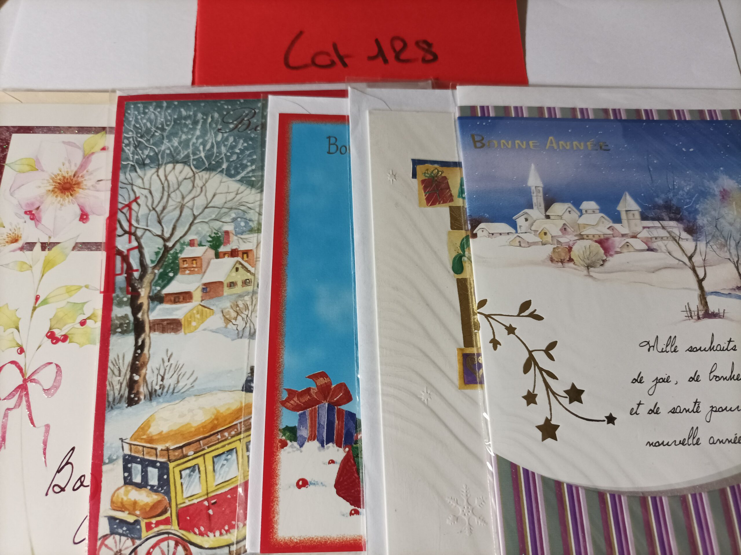 Lot de 5 cartes postales + enveloppes bonne année (lot 128)