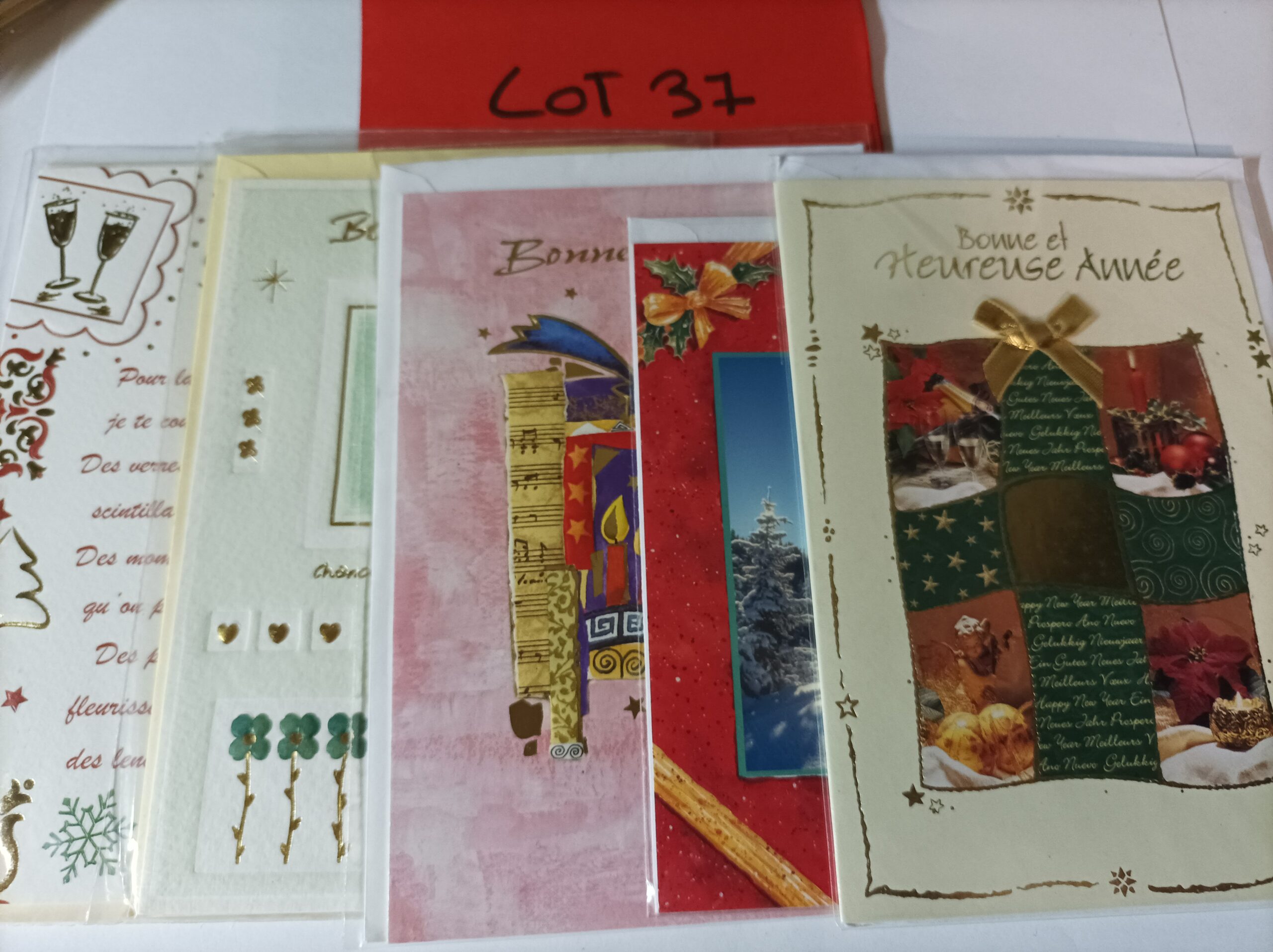 Lot de 5 cartes postales + enveloppes bonne année (lot 37)